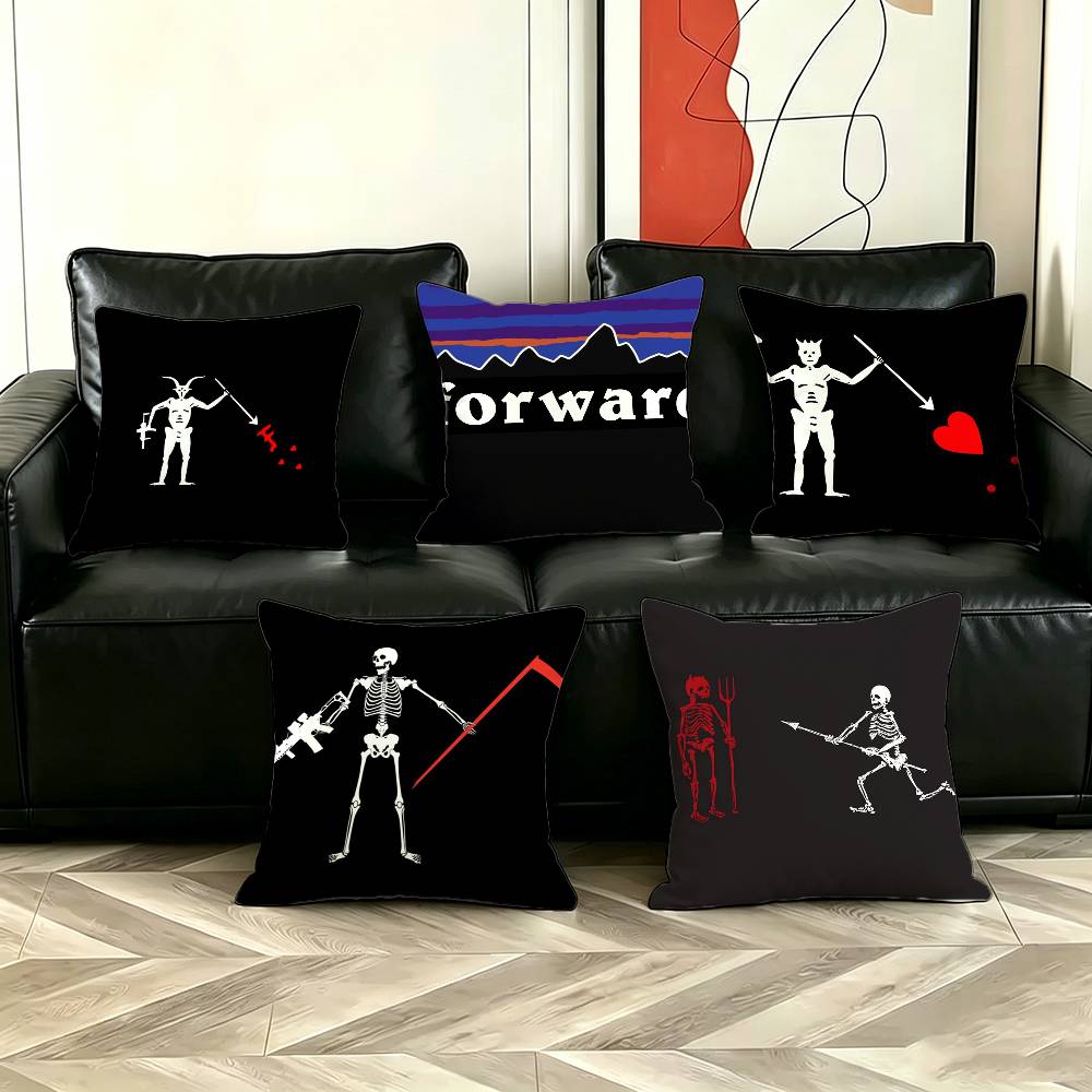 Home Textiles Group - غطاء وسادة من Pirate Forward Observations