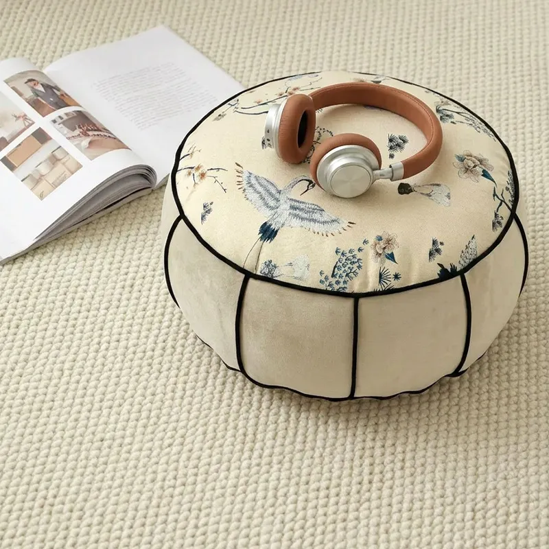 وسادة أرضية دائرية على الطراز  - مراجعة Floor Cushion Pouf وسعره