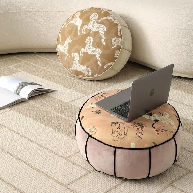 وسادة أرضية دائرية على الطراز  - مراجعة Floor Cushion Pouf وسعره